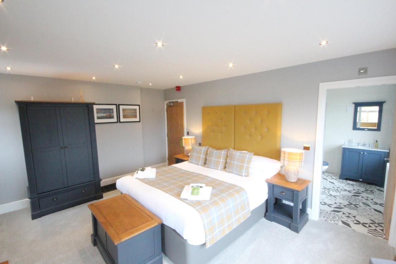 The Sunningdale Hotel แบมบะระ ภายนอก รูปภาพ