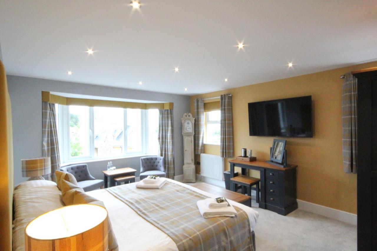 The Sunningdale Hotel แบมบะระ ภายนอก รูปภาพ