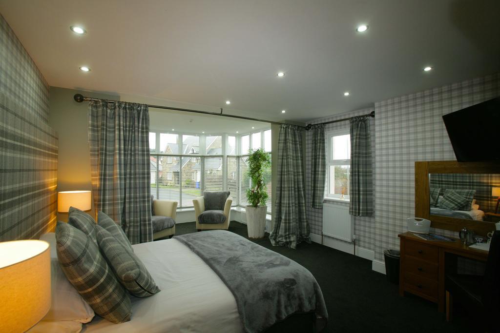 The Sunningdale Hotel แบมบะระ ภายนอก รูปภาพ