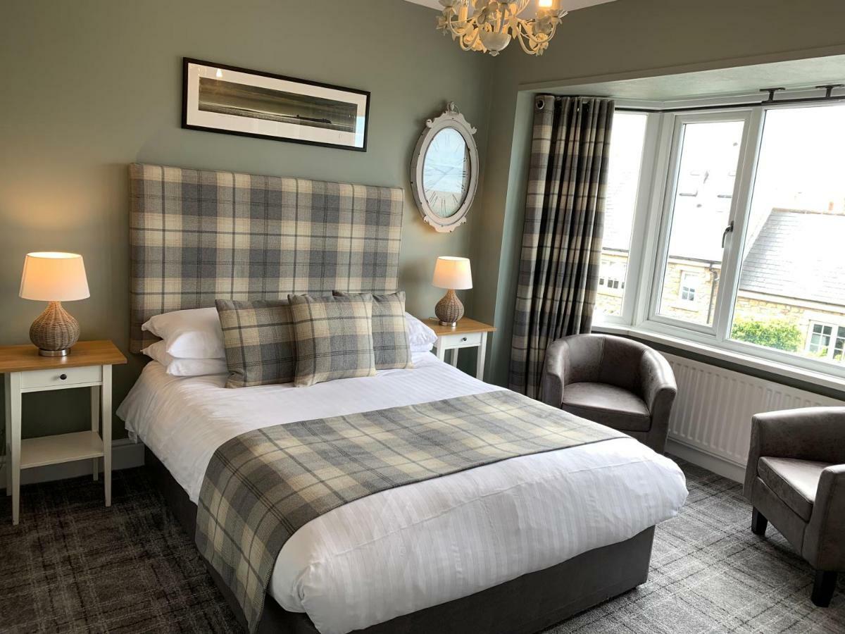 The Sunningdale Hotel แบมบะระ ภายนอก รูปภาพ